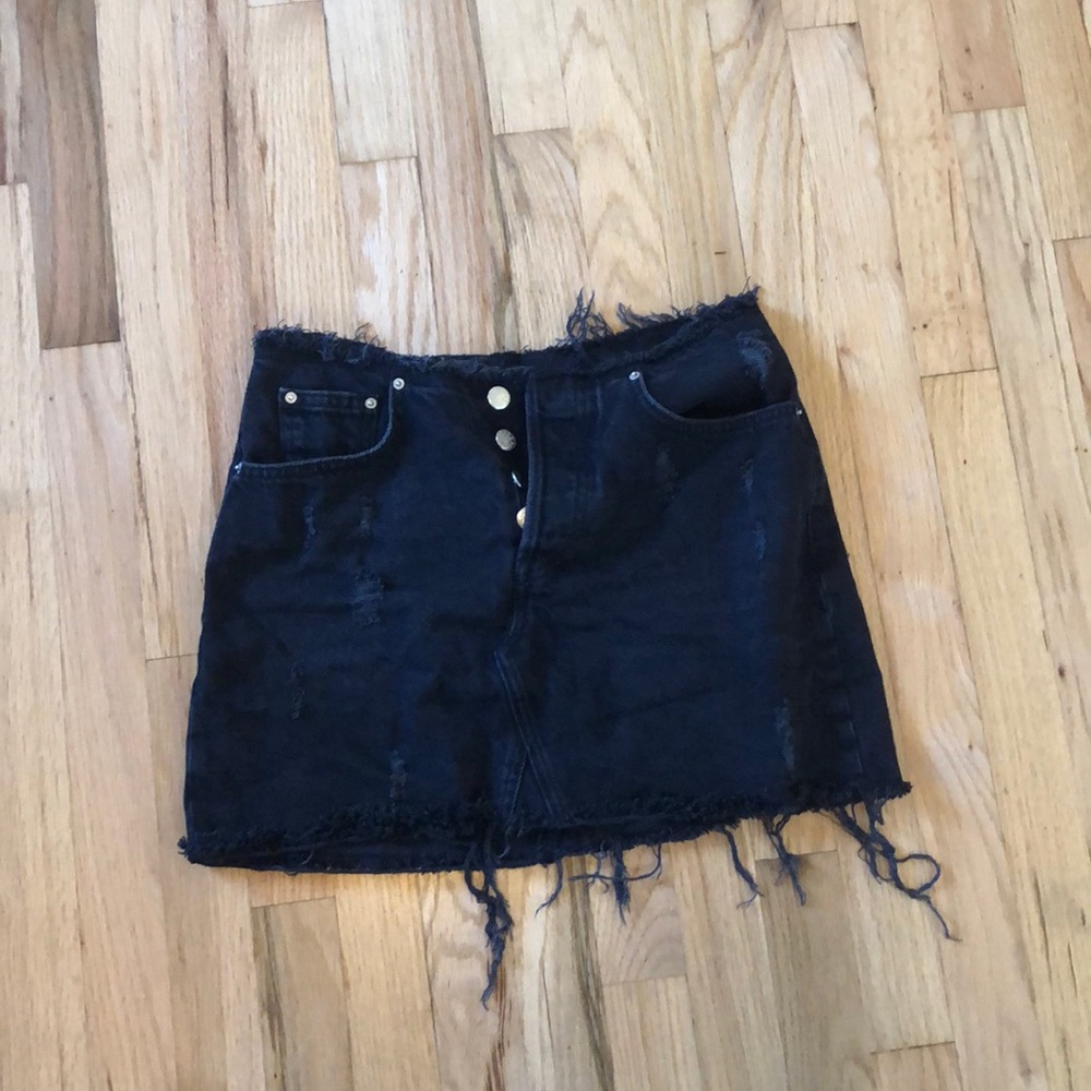 BDG M Frayed Black Denim Skirt